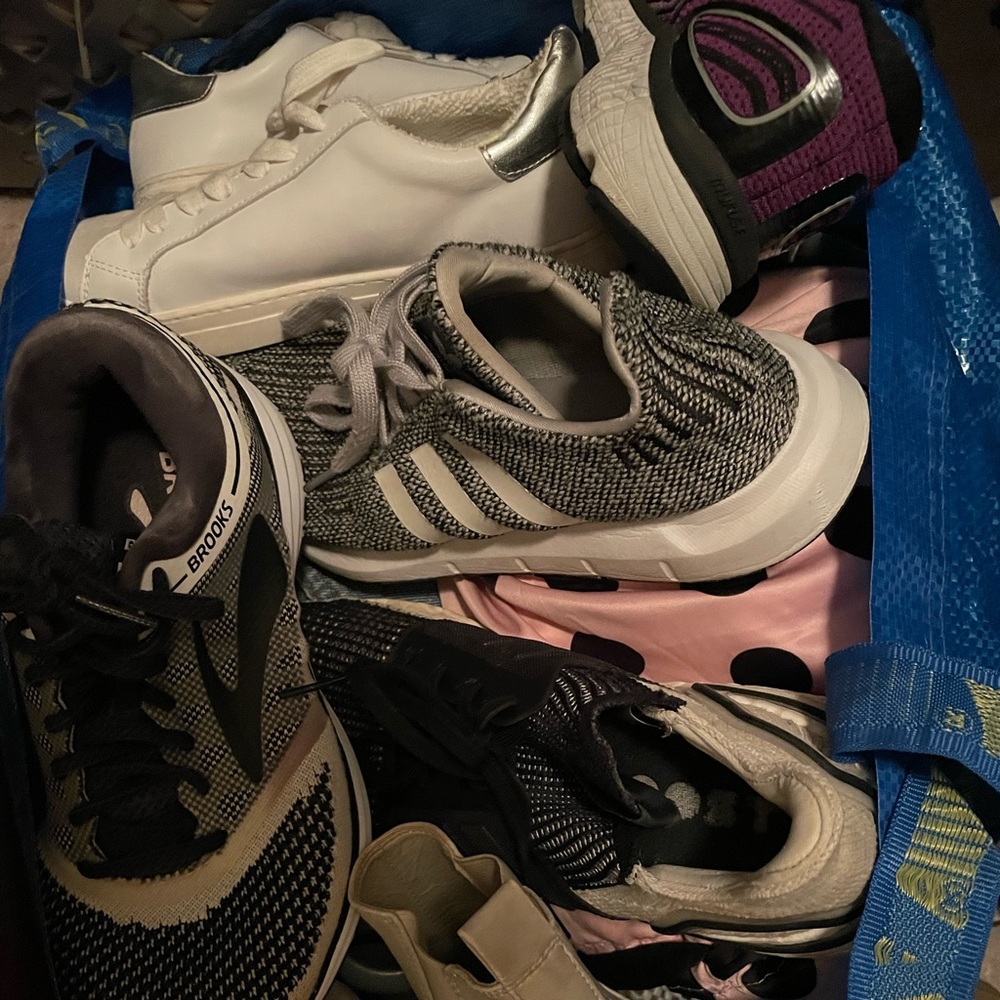 Lot of size 8-10 shoes- read discription
